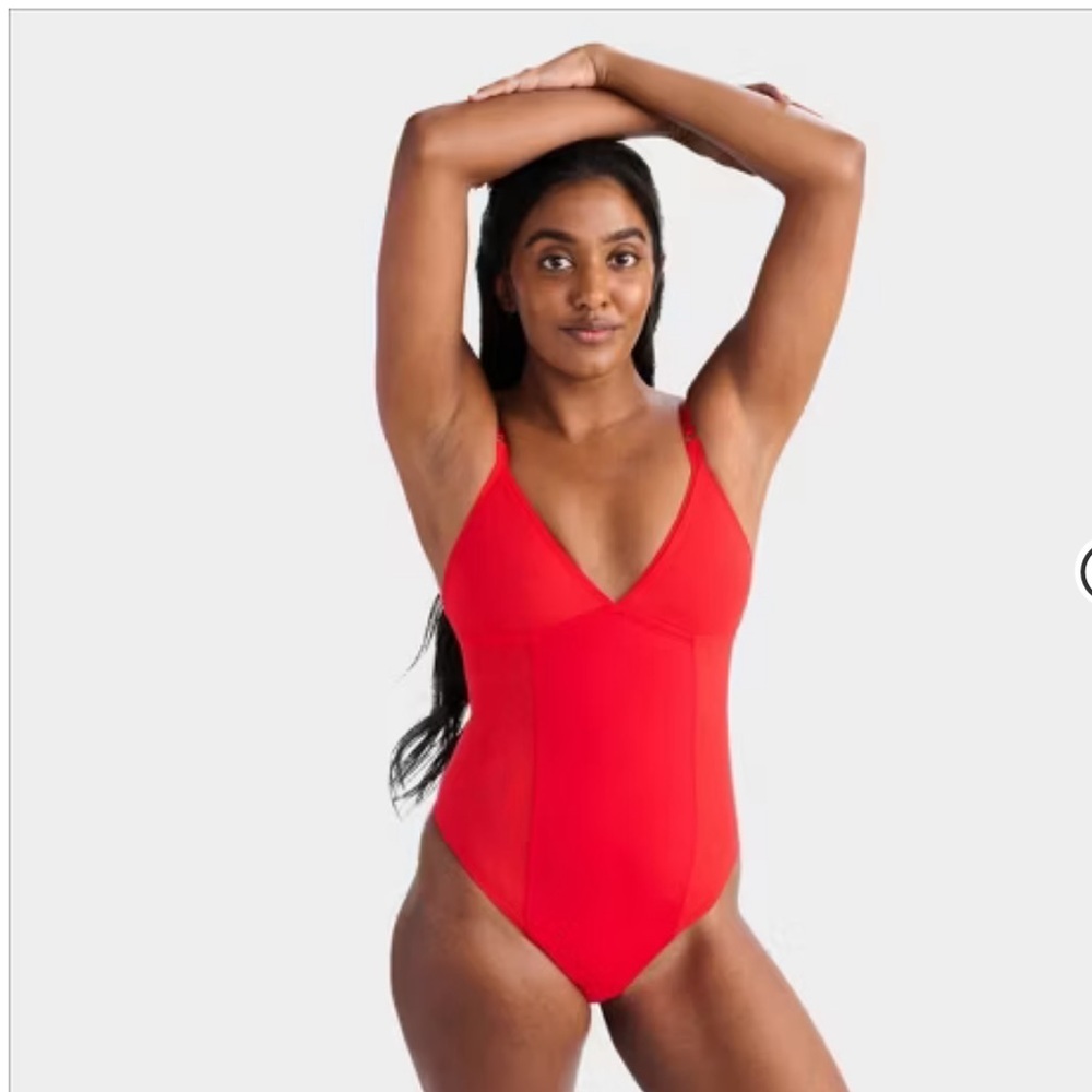 Parade Women's Re:Play Mixed Mesh
Bodysuit new 🆕 - Picture 3 of 7